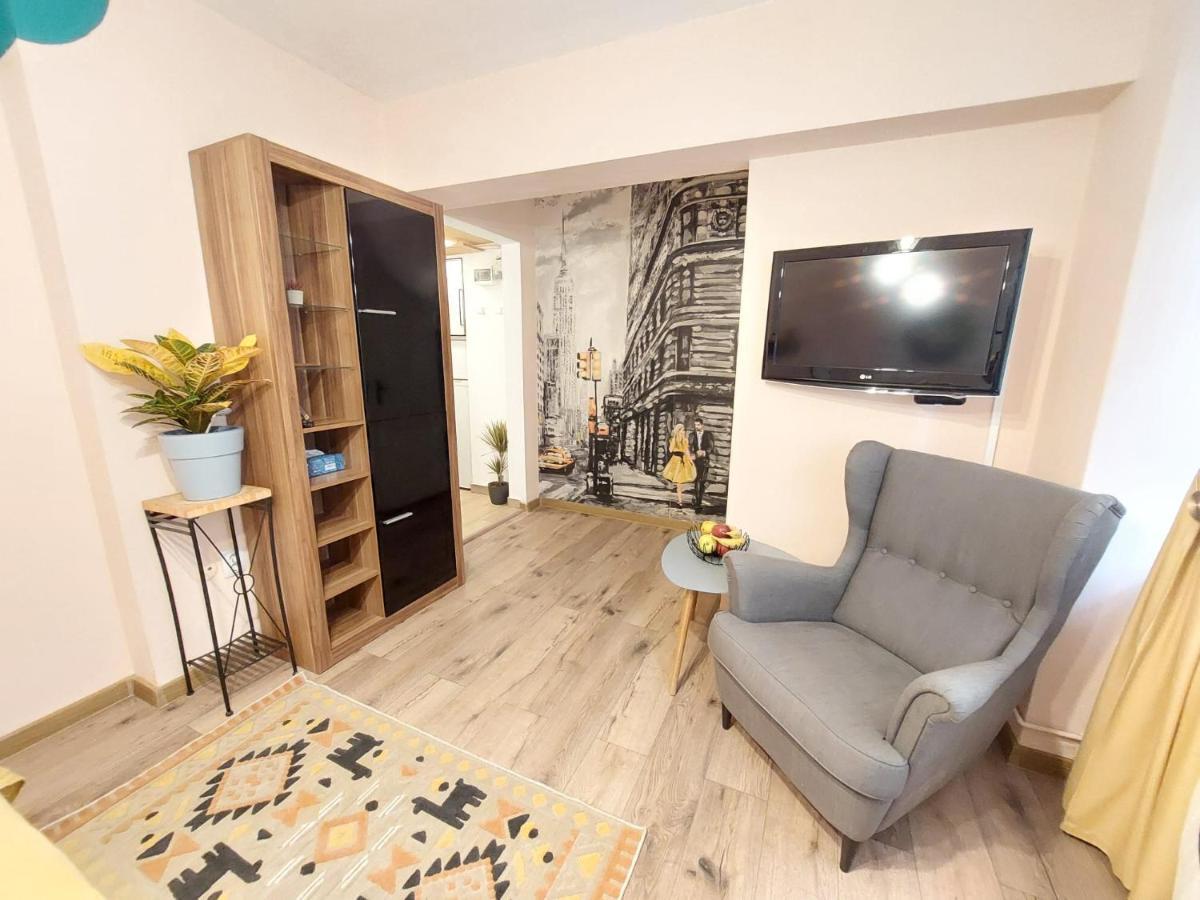 Laroka House Cosy Studio Universitate Bukarest Kültér fotó