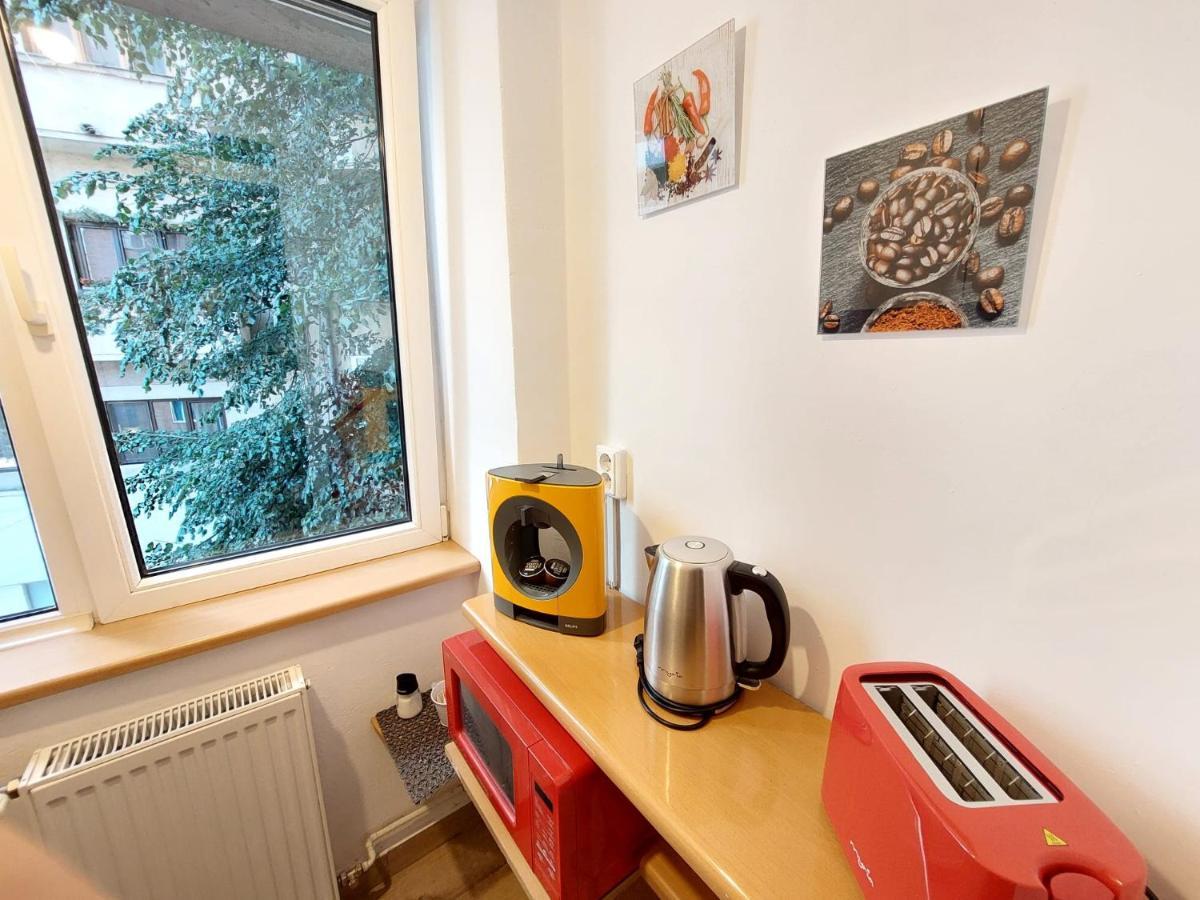 Laroka House Cosy Studio Universitate Bukarest Kültér fotó